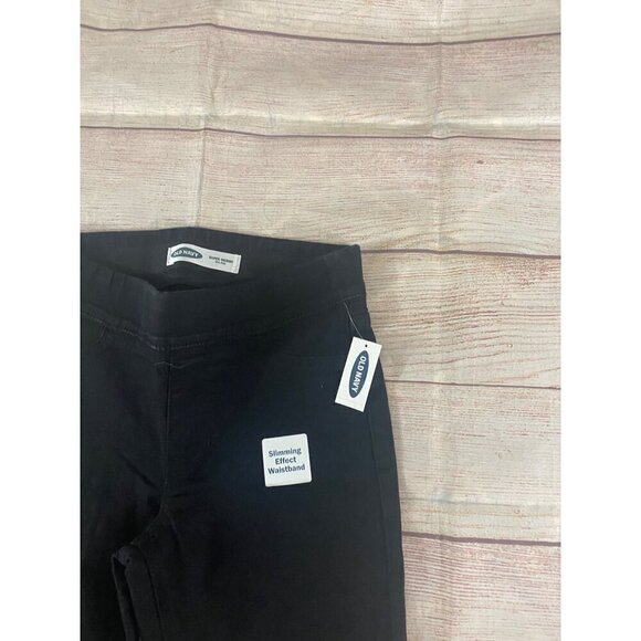 NWT Old Navy Women's Super Skinny Mid Rise Black Jeans - 2 Petite - Picture 2 of 11